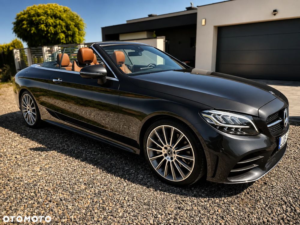 Mercedes-Benz Klasa C 300 9G-TRONIC - 1