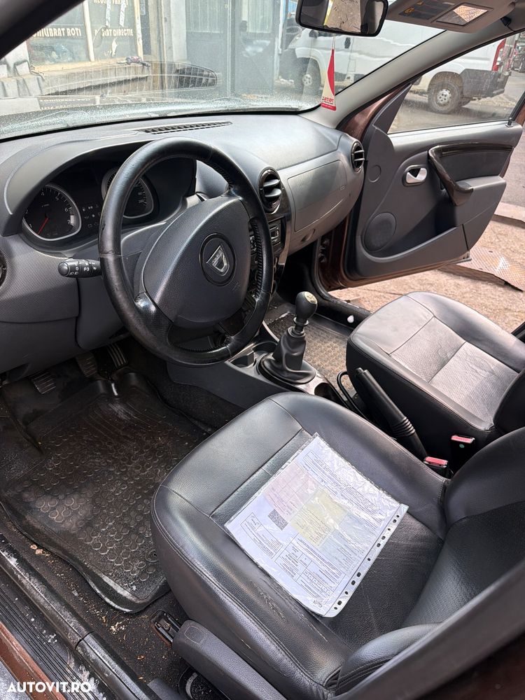 Dacia Duster 1.6 4x4 Prestige - 15