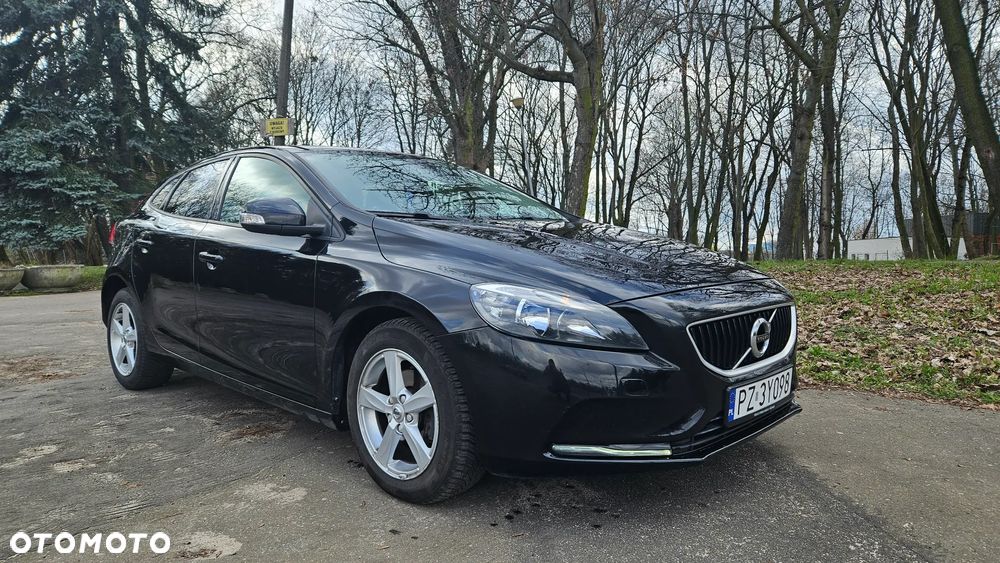 Volvo V40 D2 Drive-E Kinetic - 1