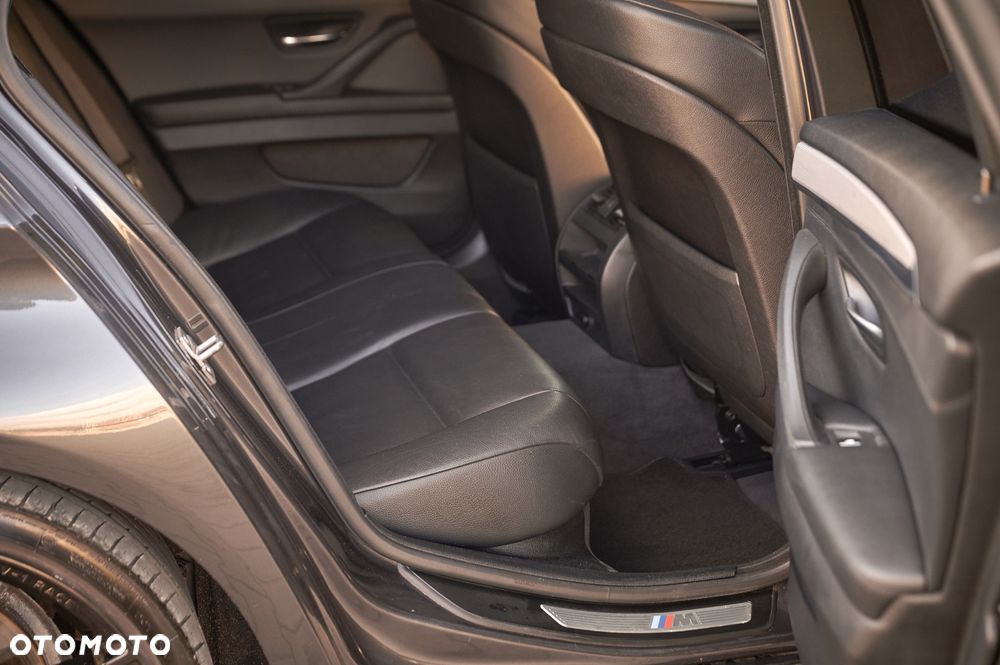 BMW Seria 5 520d Touring - 26