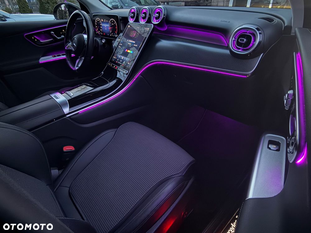 Mercedes-Benz GLC 220 d 4Matic 9G-TRONIC Avantgarde Advanced - 27