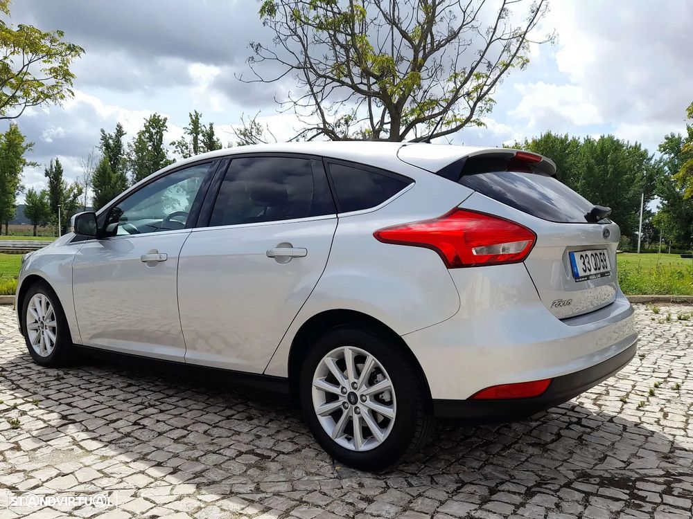 Ford Focus 1.5 TDCi Trend+ - 6