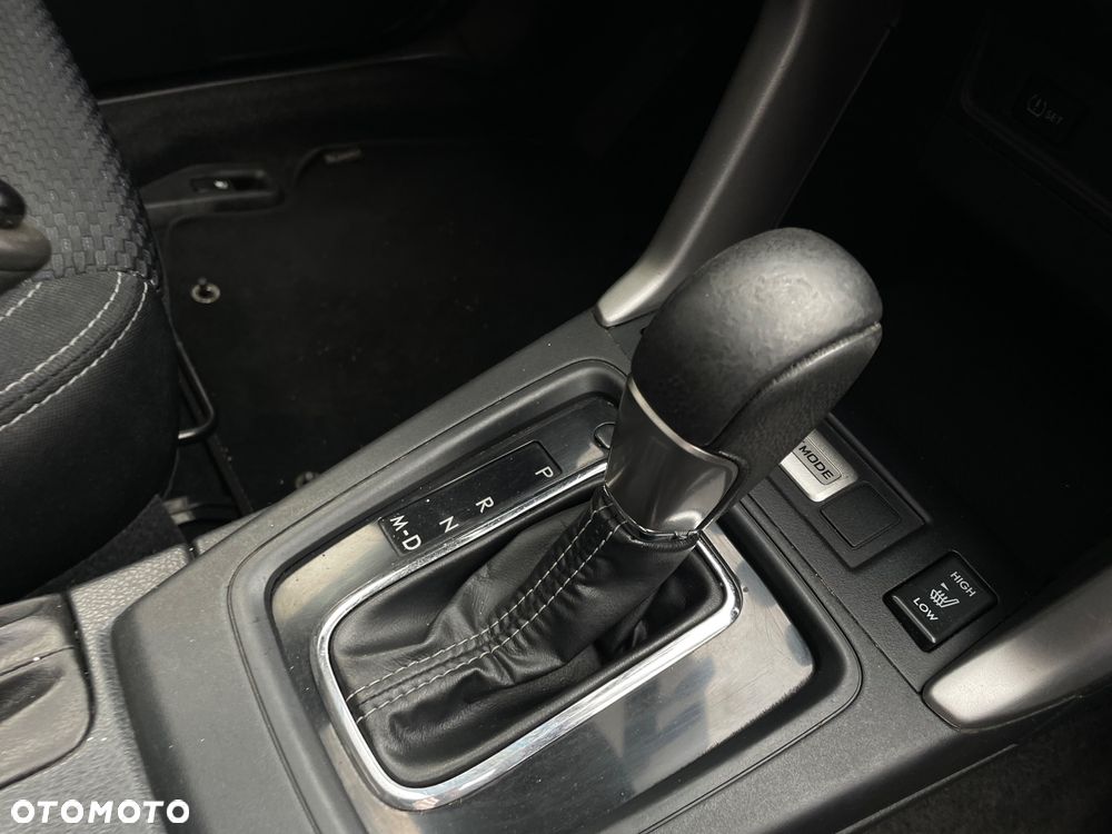 Subaru Forester 2.0 D Exclusive Lineartronic - 10