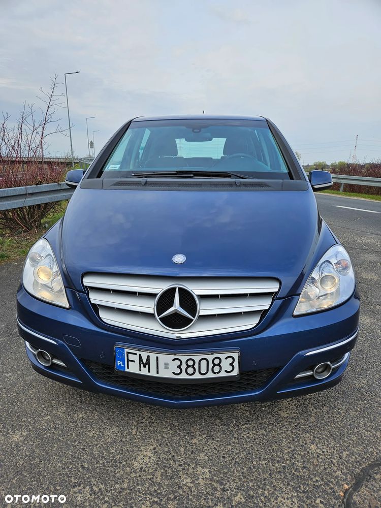 Mercedes-Benz Klasa B 180 CDI - 21