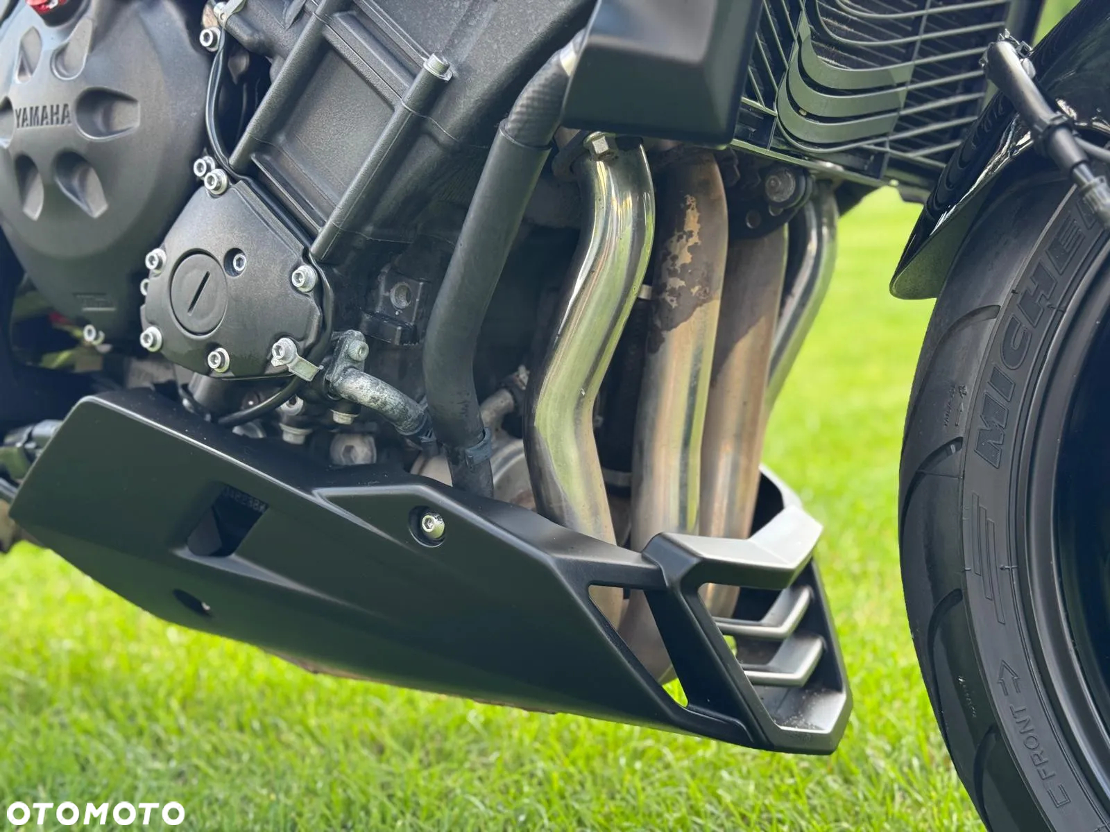 Yamaha FZ - 10