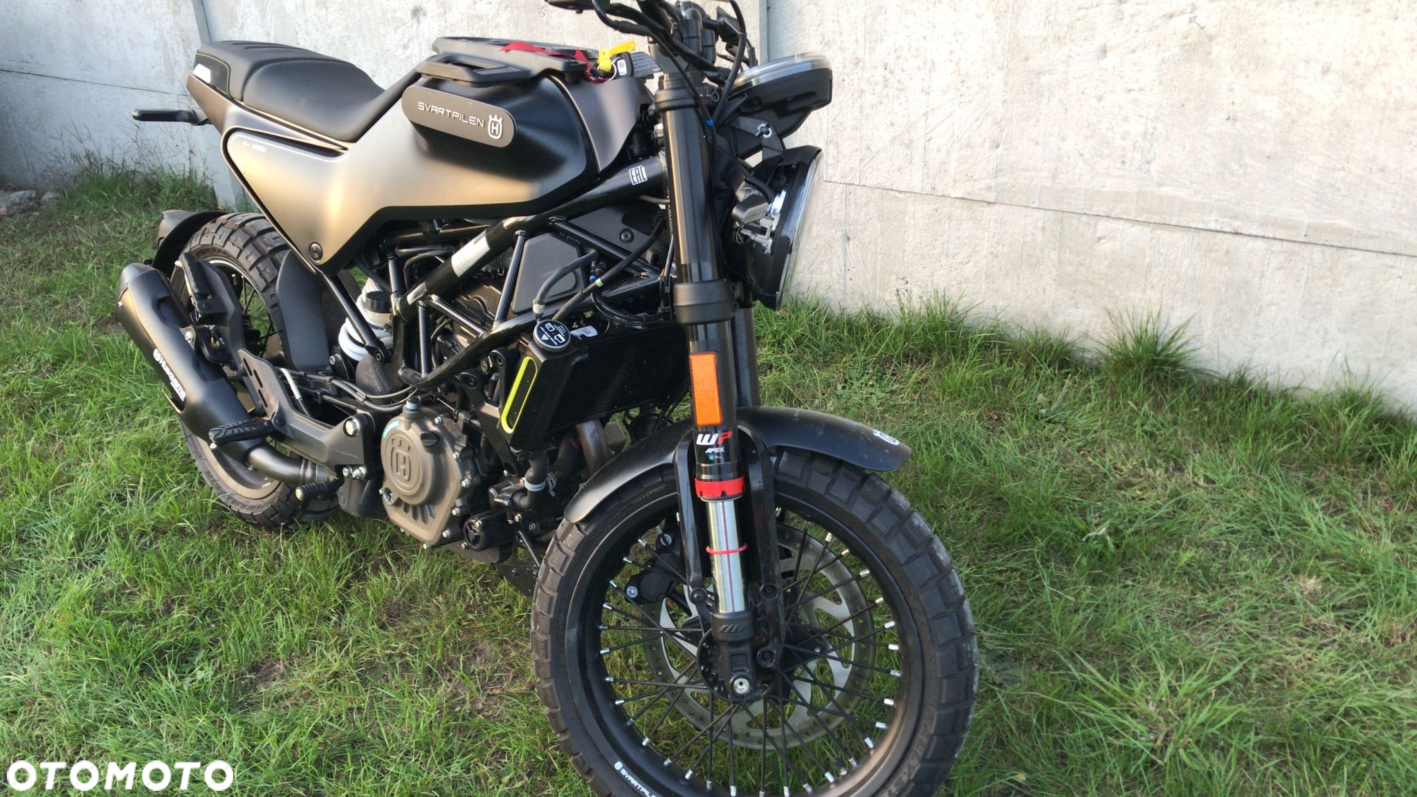 Husqvarna Svartpilen - 3