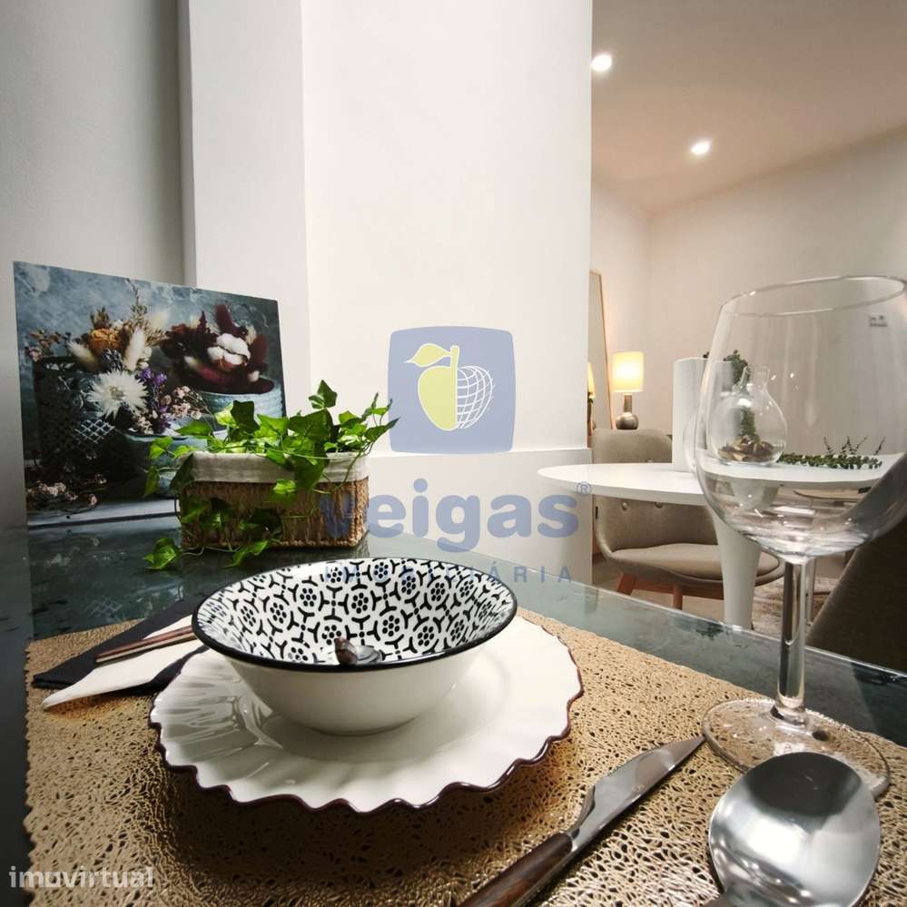 Apartamento renovado com 3 quartos em Benfica Lisboa - Grande imagem: 3/28