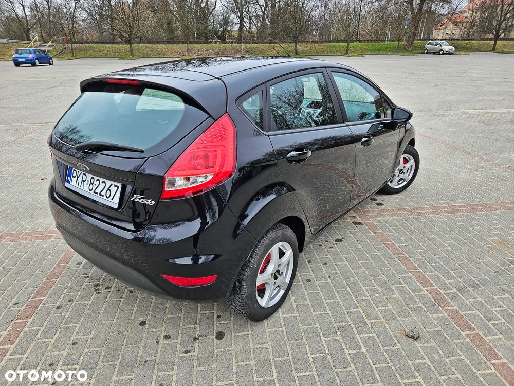 Ford Fiesta 1.4 Ghia - 18
