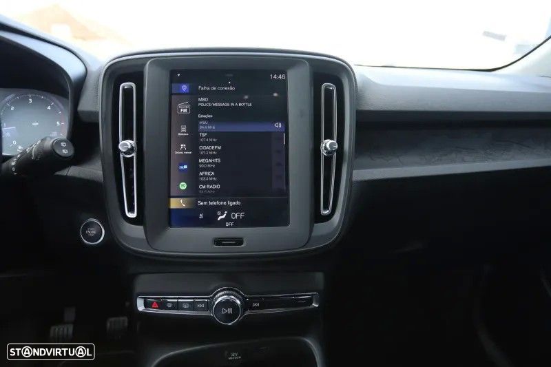 Volvo XC 40 2.0 D3 Momentum Plus - 17