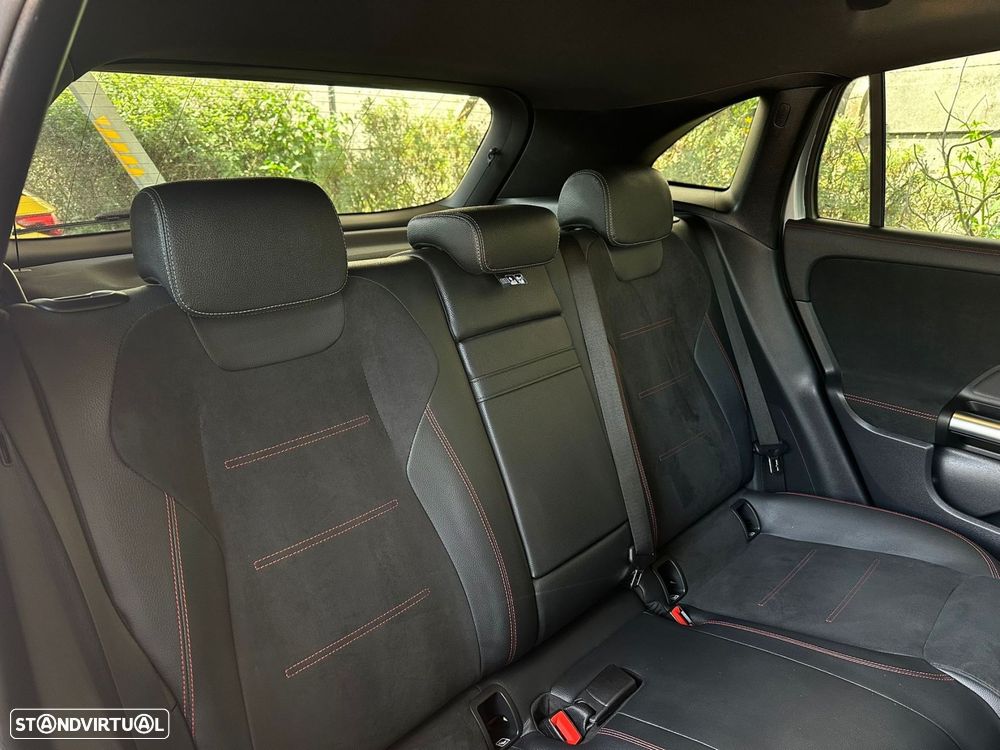 Mercedes-Benz EQA 250+ AMG Line - 12