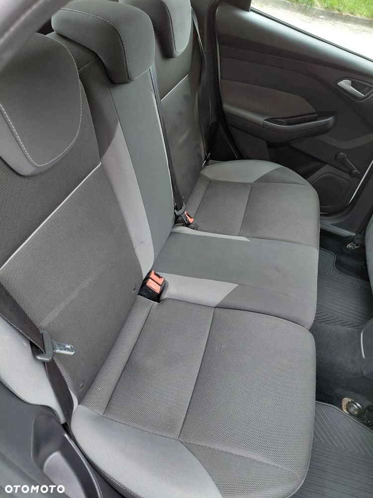 Ford Focus 1.6 TDCi Edition - 10