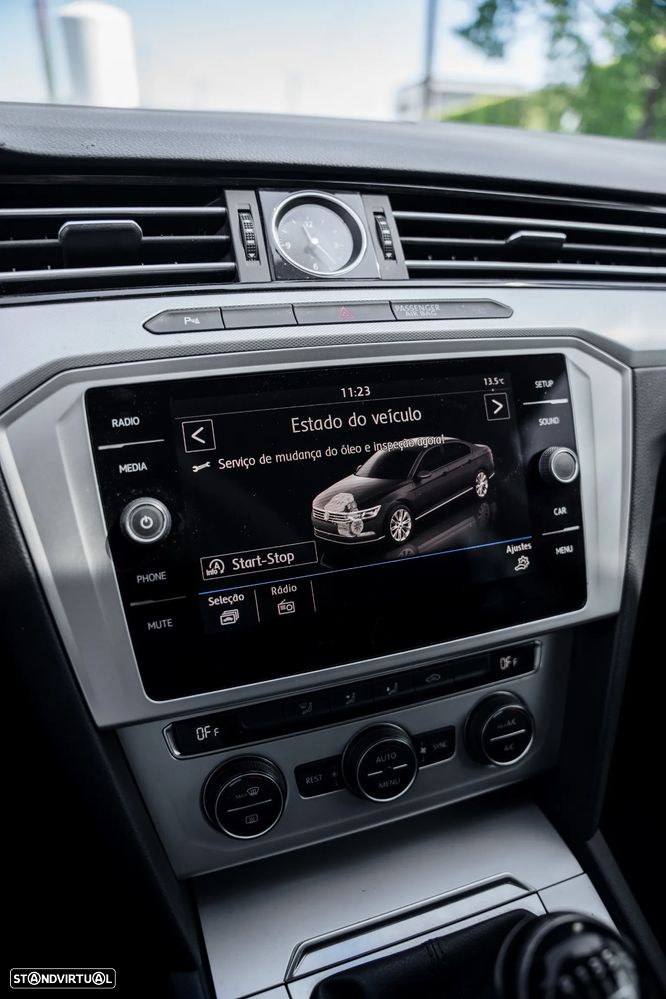 VW Passat 2.0 TDI Highline - 26