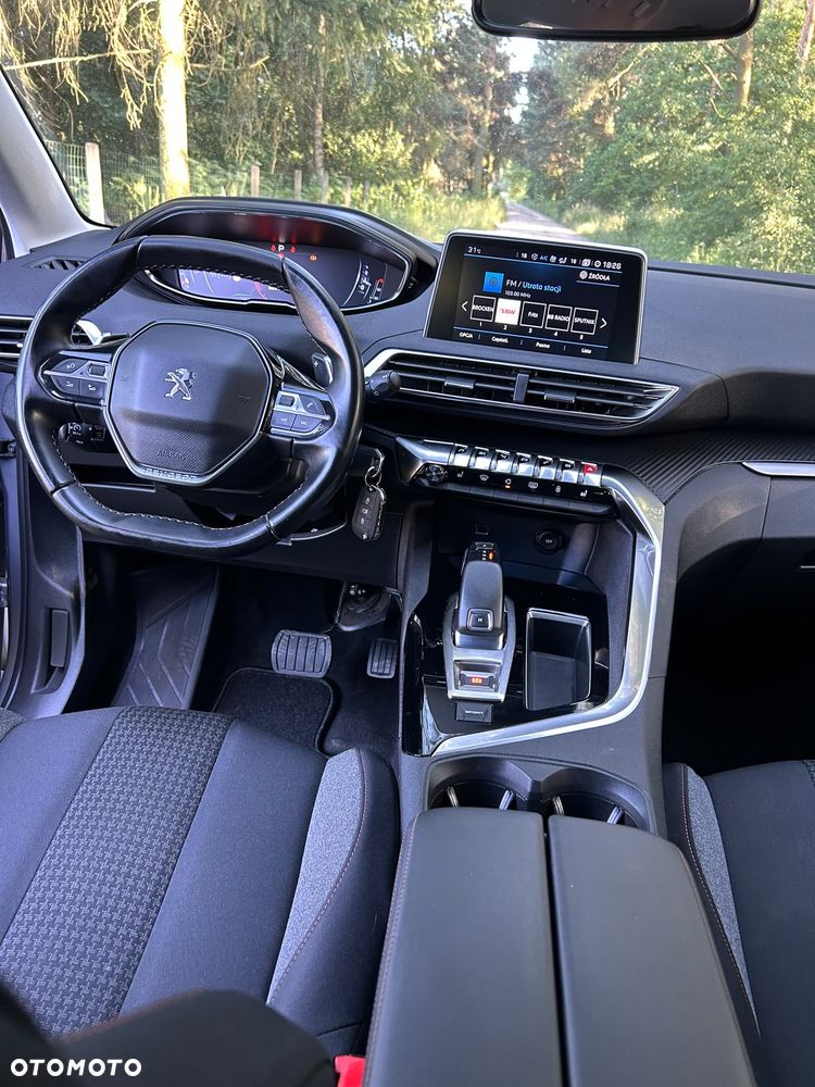 Peugeot 3008 1.5 BlueHDi Active S&S EAT8 - 9