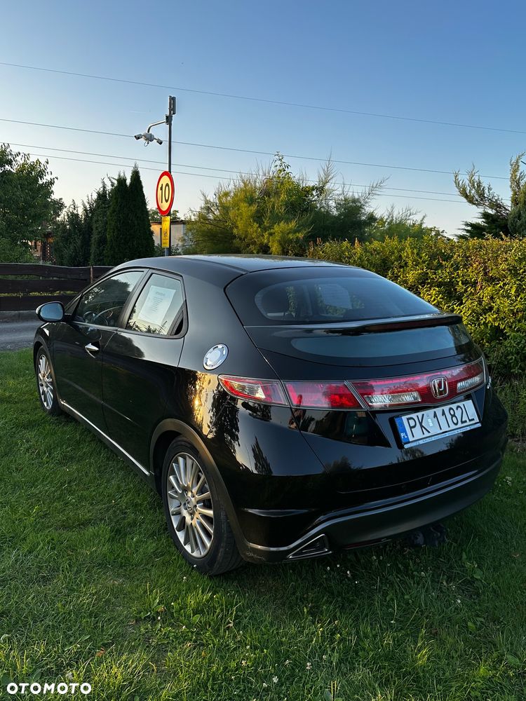 Honda Civic 1.8 Sport - 3