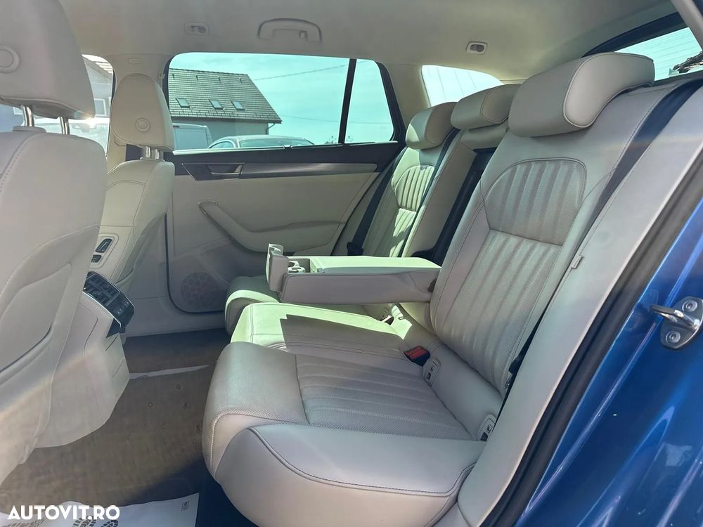 Skoda Superb Combi 1.4 TSI PHEV Style - 24