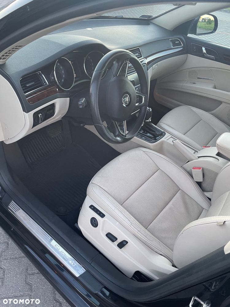 Skoda Superb 2.0 TDI 4x4 Elegance DSG - 6