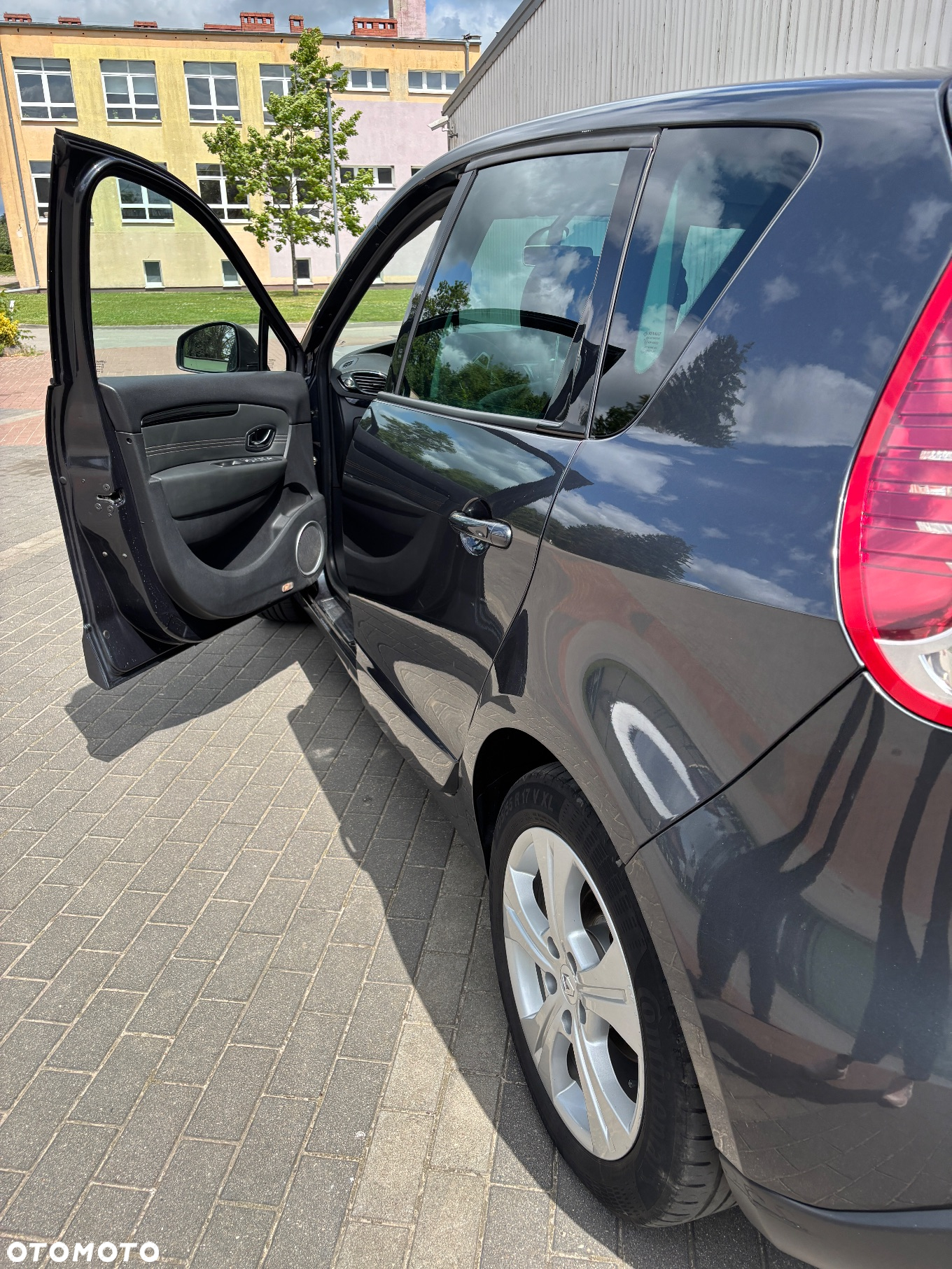 Renault Scenic 1.5 dCi Authentique - 35