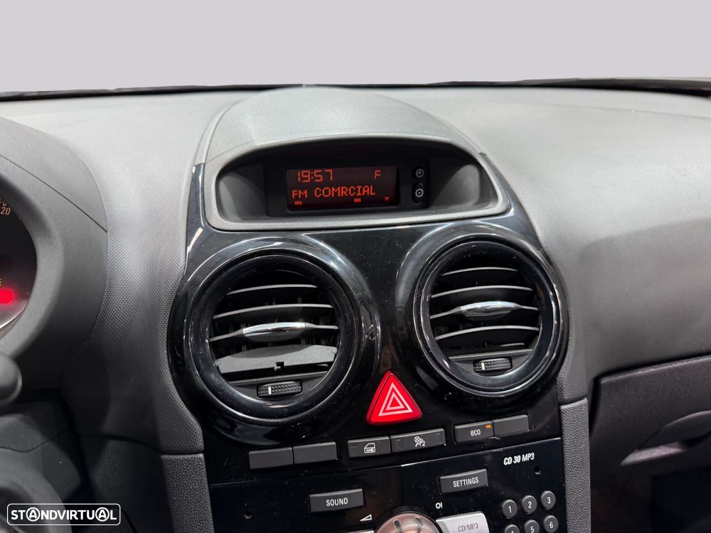 Opel Corsa - 20