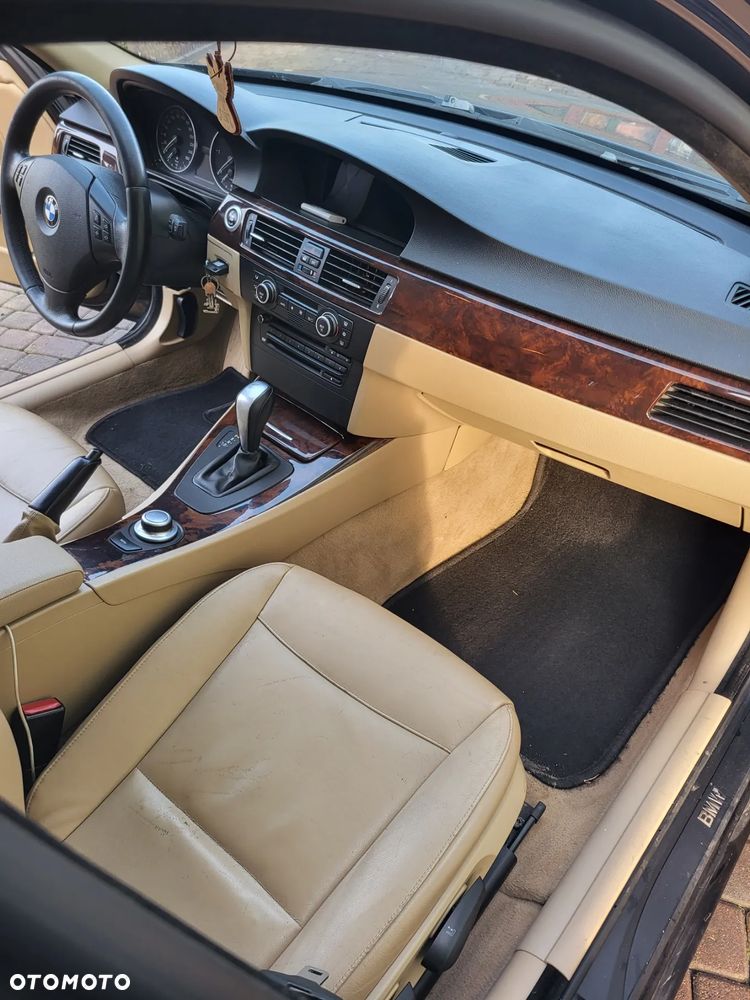 BMW Seria 3 - 12
