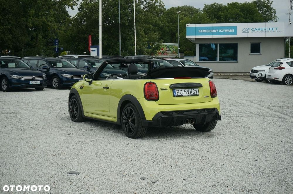 MINI John Cooper Works - 13