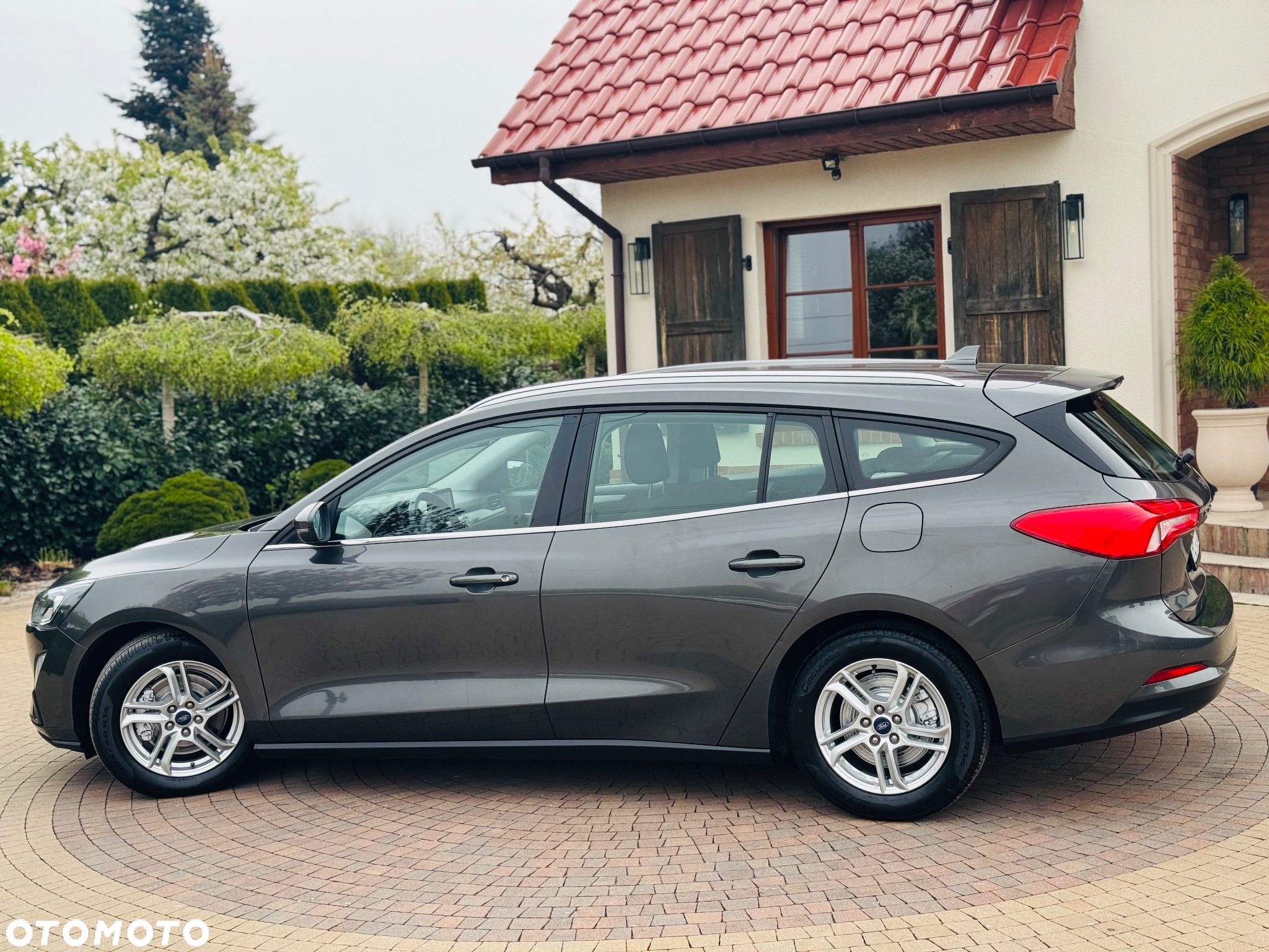 Ford Focus 1.5 EcoBlue Start-Stopp-System ACTIVE STYLE - 4