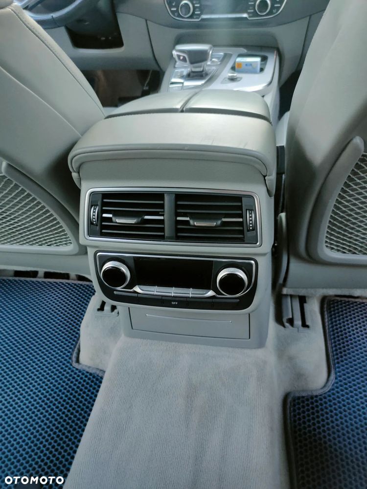 Audi Q7 - 19
