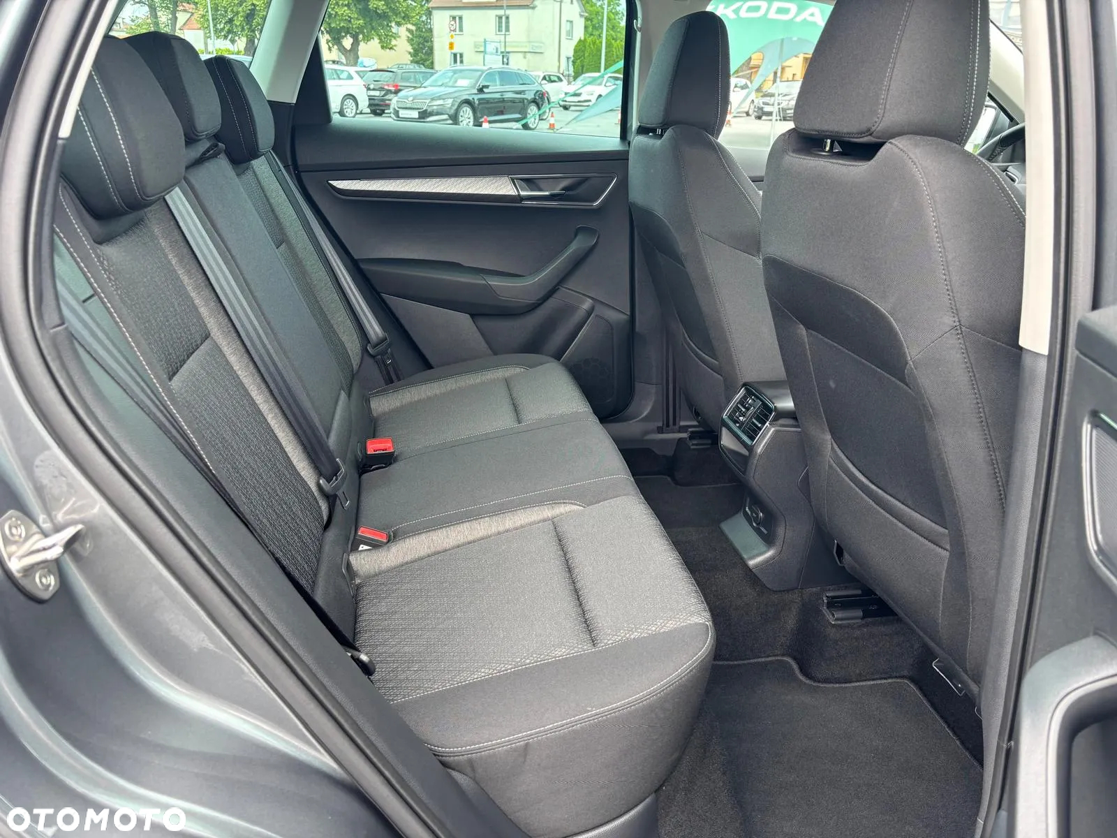 Skoda Karoq 1.5 TSI ACT Style DSG - 10