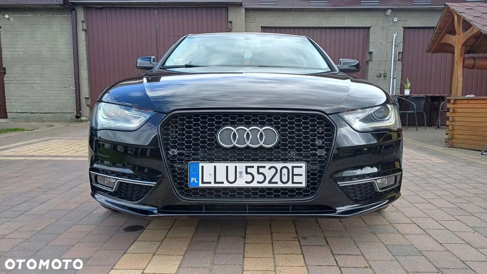 Audi A4 Limousine - 5