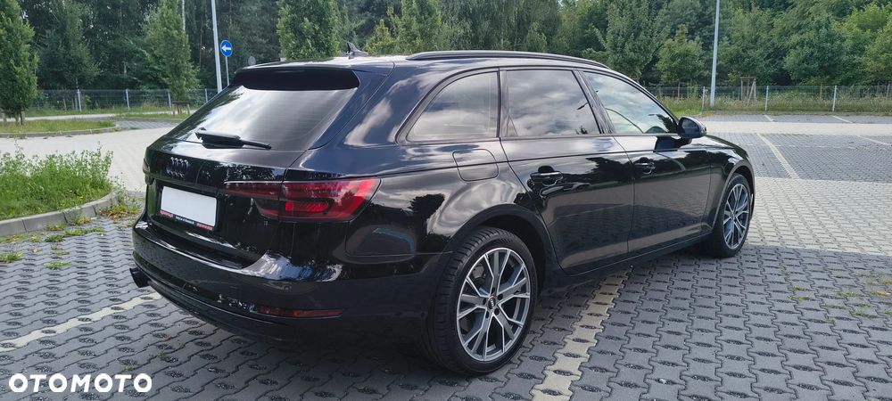 Audi A4 Avant - 4