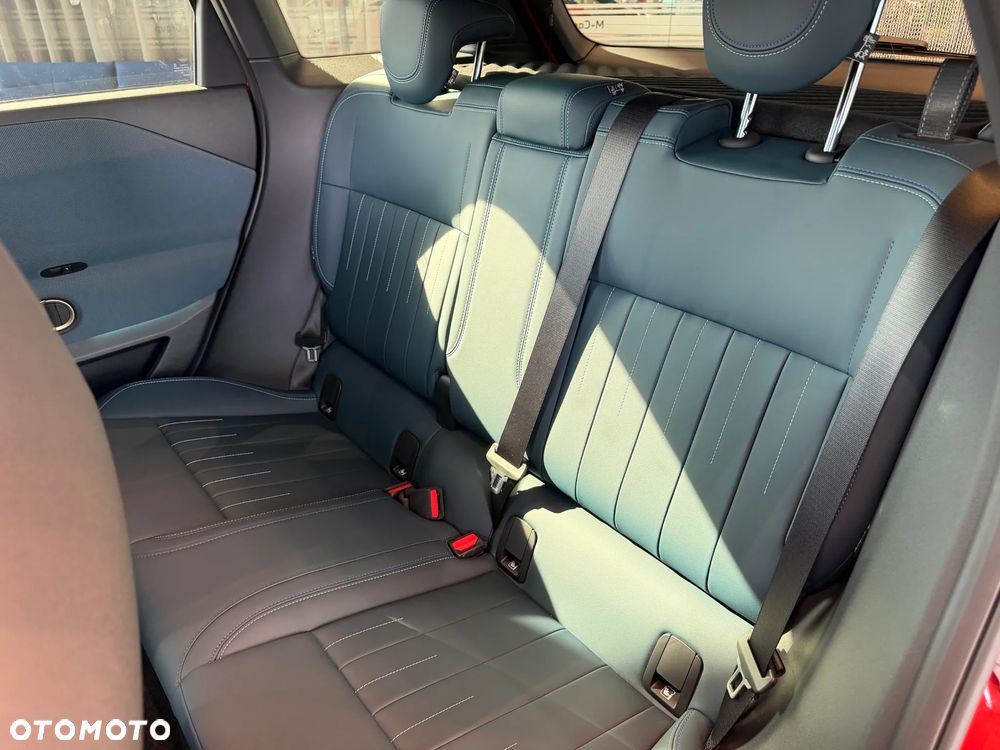 MINI Aceman E 42.5kWh Linia Favoured - 14