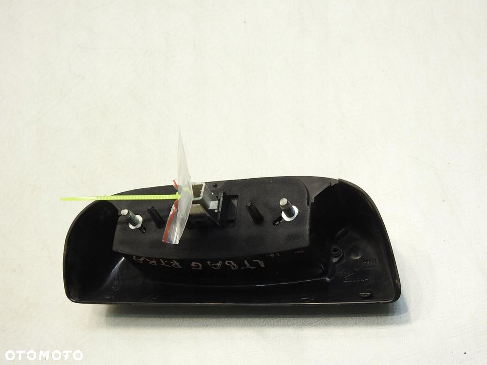 LAMPA OŚWIETLENIA TABLICY LEWY TYŁ RENAULT TRAFIC II 8200211477 - 3