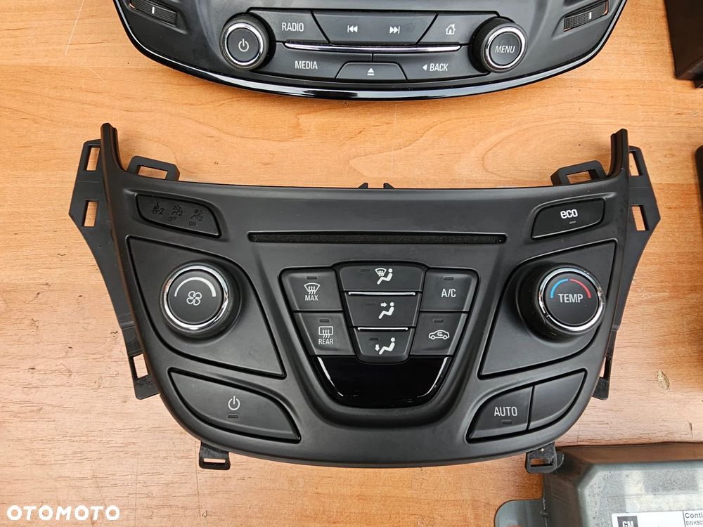 WYŚWIETLACZ RADIO PANEL KLIMATYZACJI OPEL INSIGNIA A PO LIFT KOMPLET 23439111 90802613 - 4
