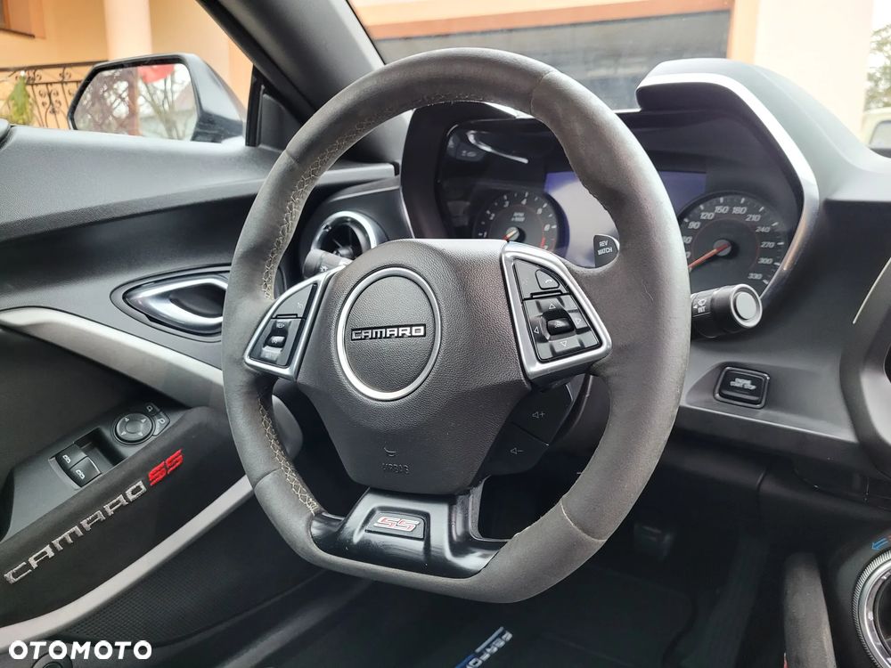 Chevrolet Camaro - 10