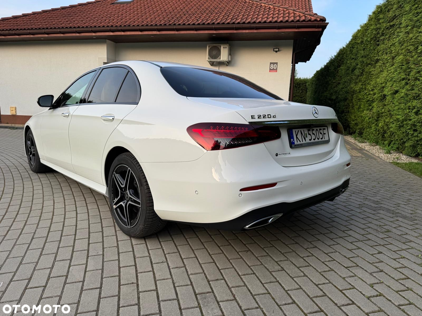 Mercedes-Benz Klasa E 220 d Coupe 4-Matic AMG - 10