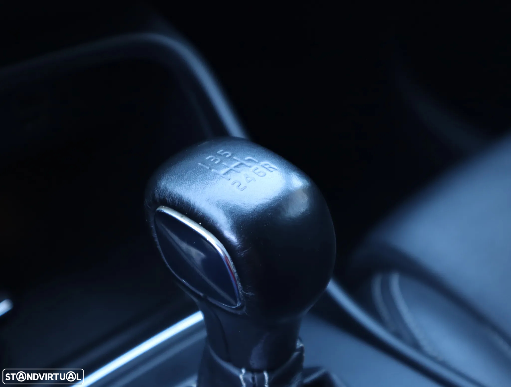 Volvo XC 40 1.5 T3 R-Design - 52