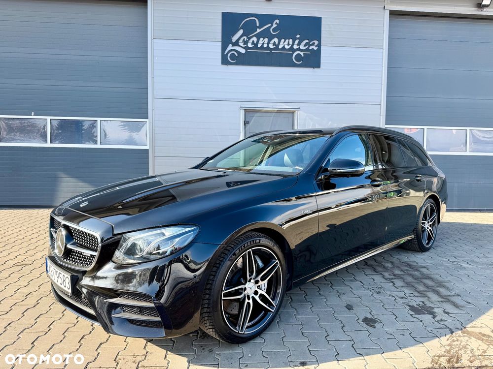 Mercedes-Benz Klasa E AMG 53 4-Matic+ - 4