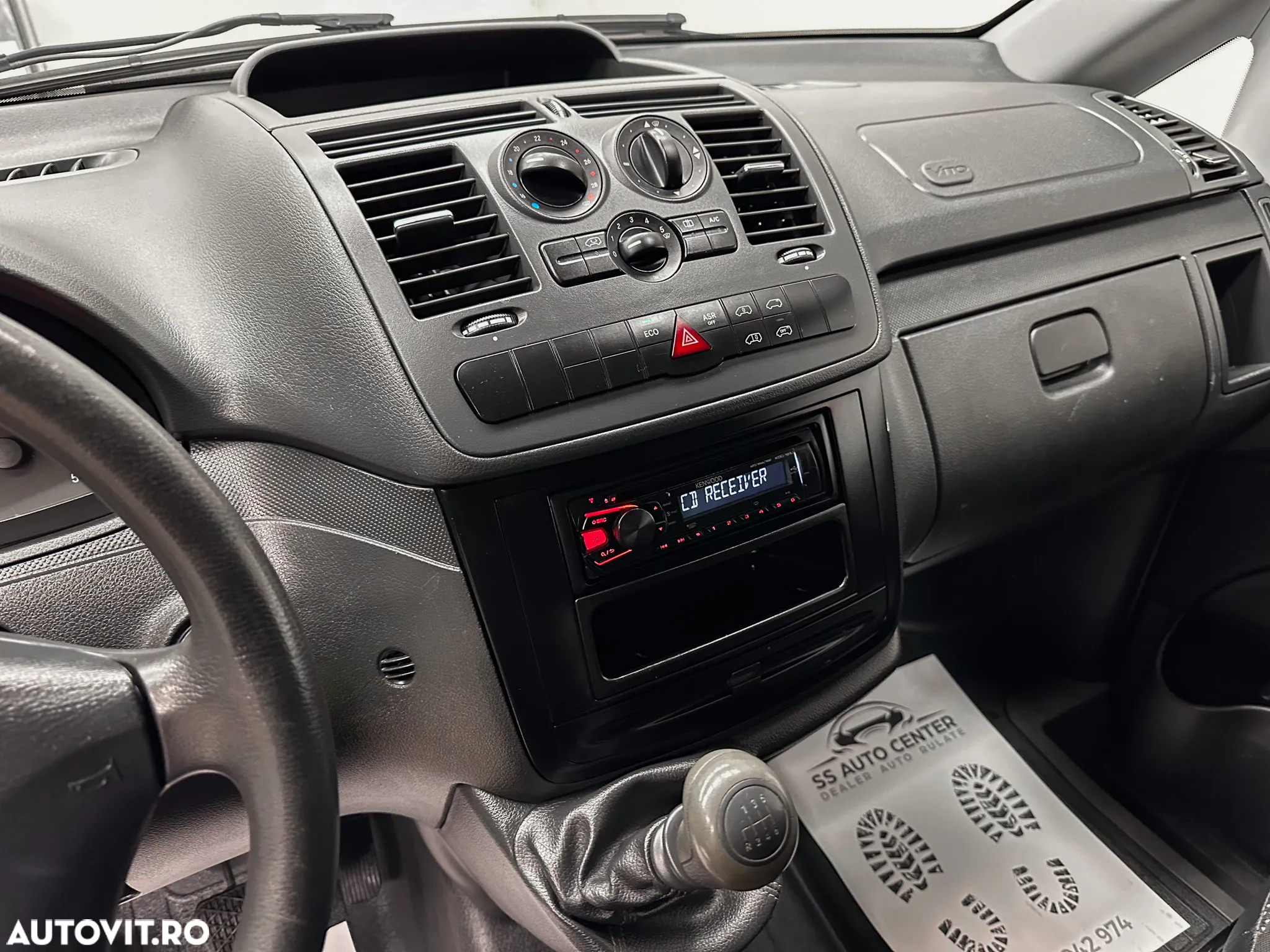 Mercedes-Benz VITO - 25