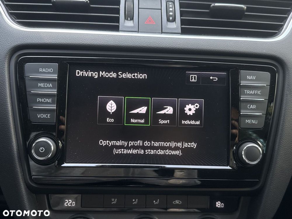 Skoda Octavia 2.0 TDI 4x4 Style DSG - 29