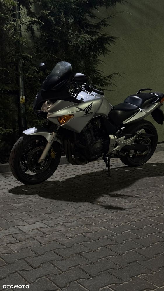 Honda CBF - 12