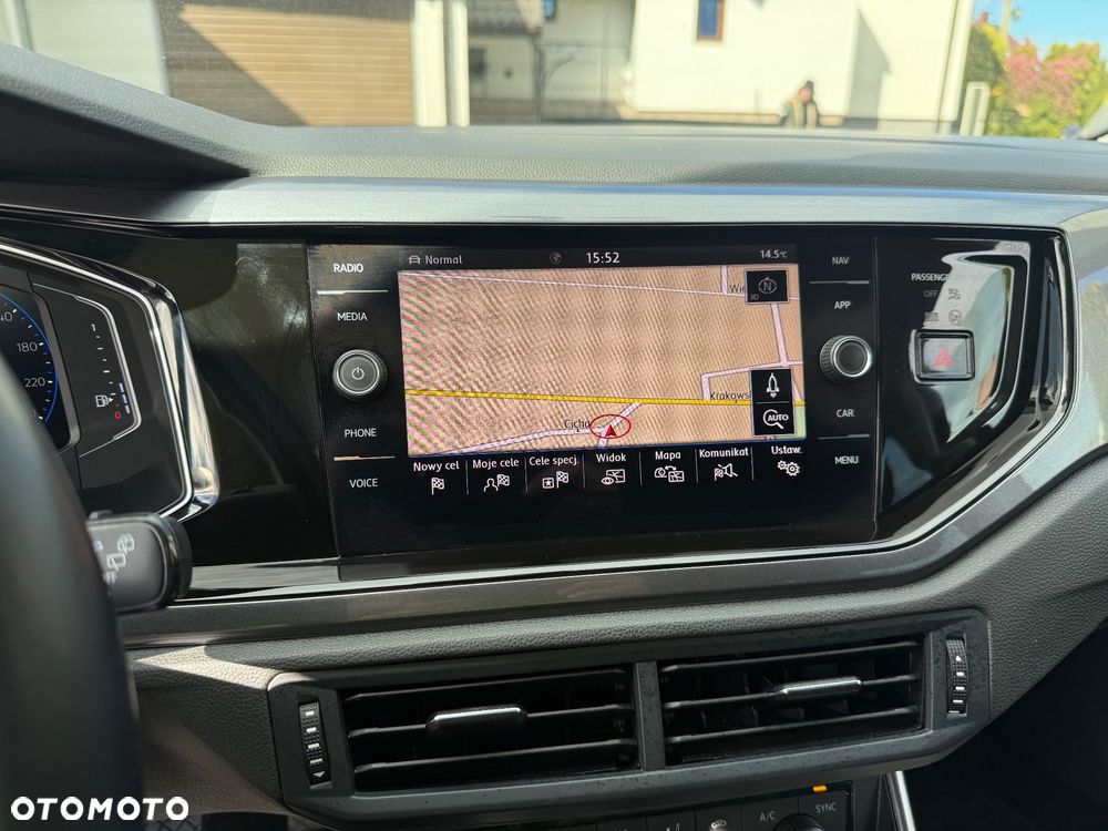 Volkswagen Polo 1.5 TSI DSG OPF Highline - 22