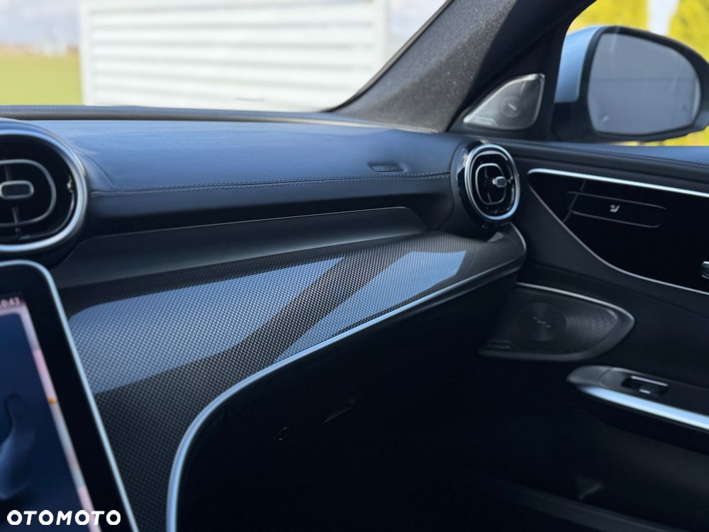 Mercedes-Benz Klasa C 300 d 9G-TRONIC - 39