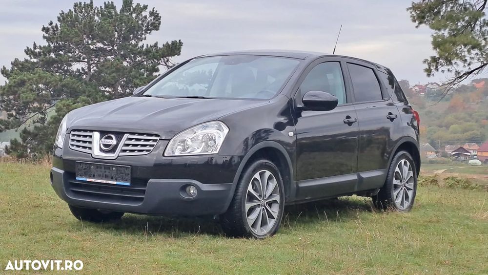 Nissan Qashqai 2.0 dCi DPF 4x4 Aut tekna - 10