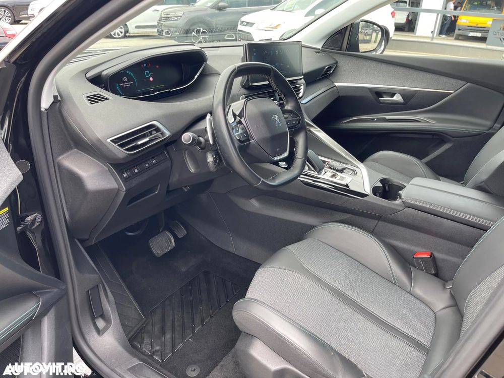 Peugeot 3008 PHEV 225 EAT8 Allure Pack - 23