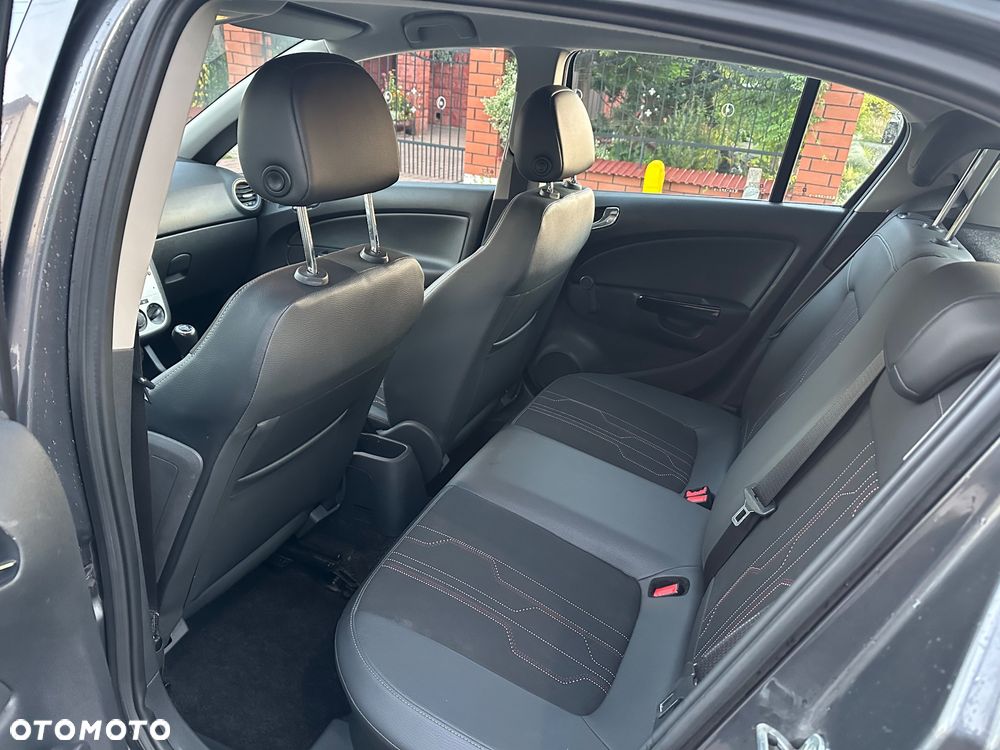 Opel Corsa 1.2 16V 111 - 18