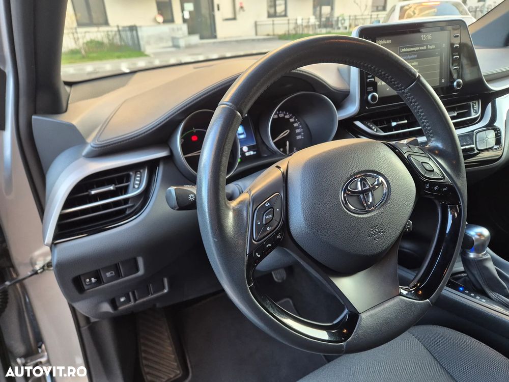 Toyota C-HR 1.8 HSD 4x2 CVT C-enter - 13