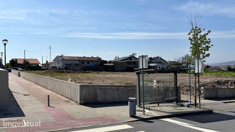Excelente Terreno para Duas Habitações – 1.478 m² – Santo Tirso - Vista 5