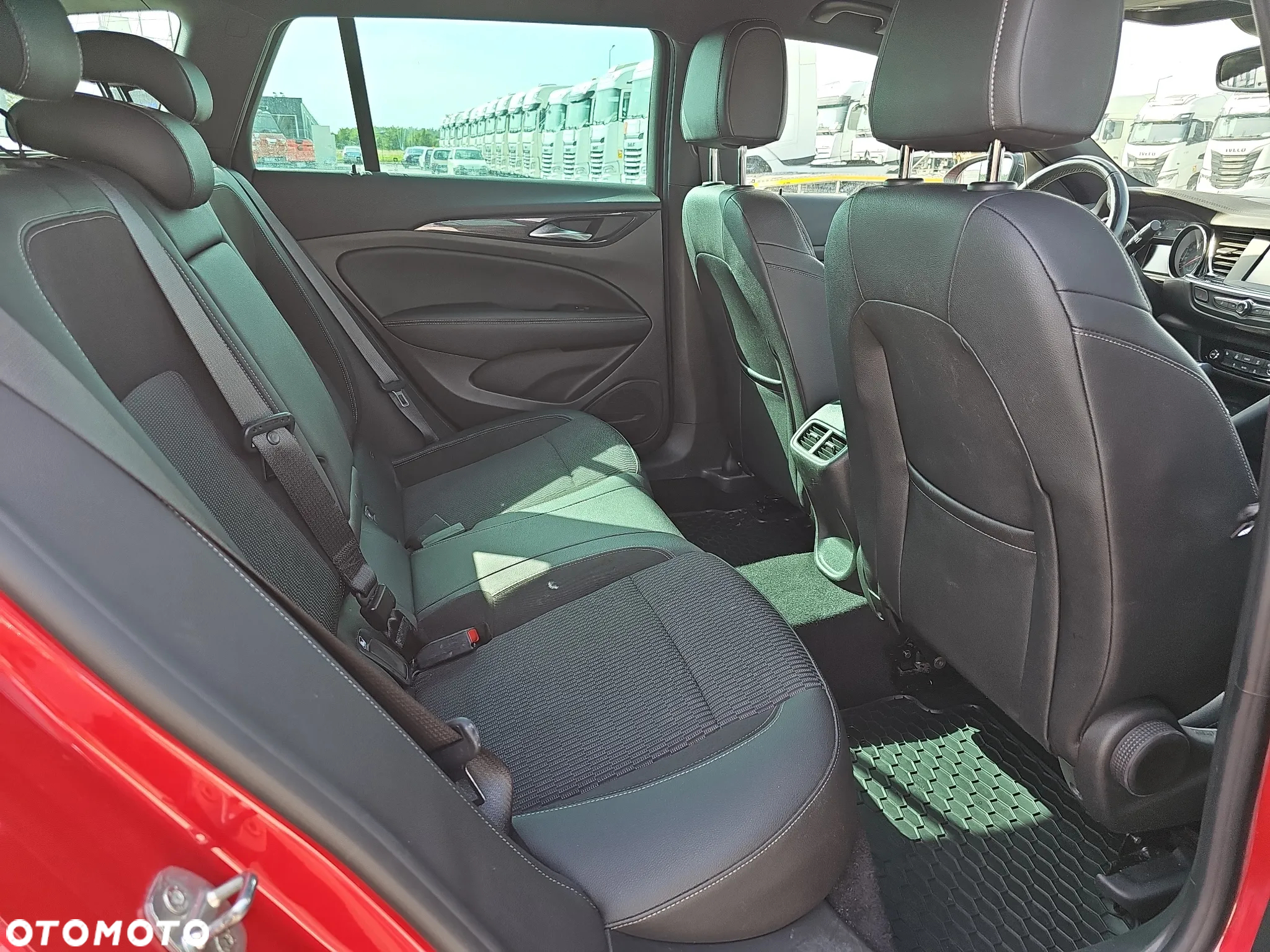 Opel Insignia 2.0 T Elegance S&S - 20