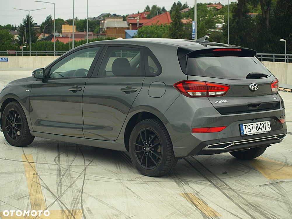 Hyundai i30 1.5 T-GDI 48V-Hybrid EDITION 30+ - 8