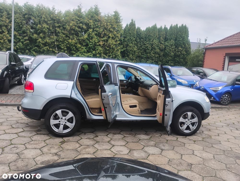 Volkswagen Touareg 3.2 V6 Automatik - 6