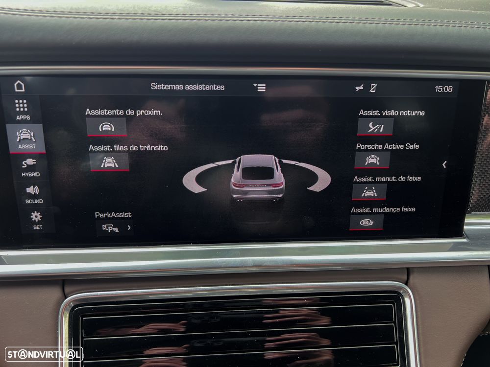 Porsche Panamera 4 E-Hybrid Executive - 18